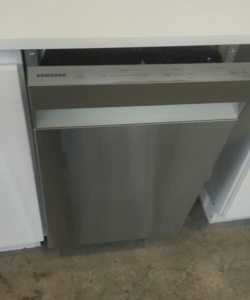 f036746c-017b-4d83-b9a6-bdbd299aeead